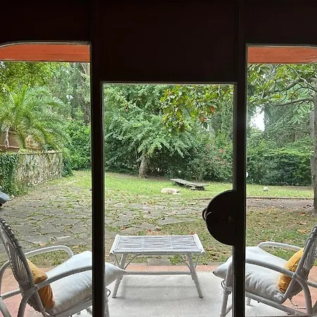 Open Space Nel Parco Con Parcheggio Gratuito アパート *
